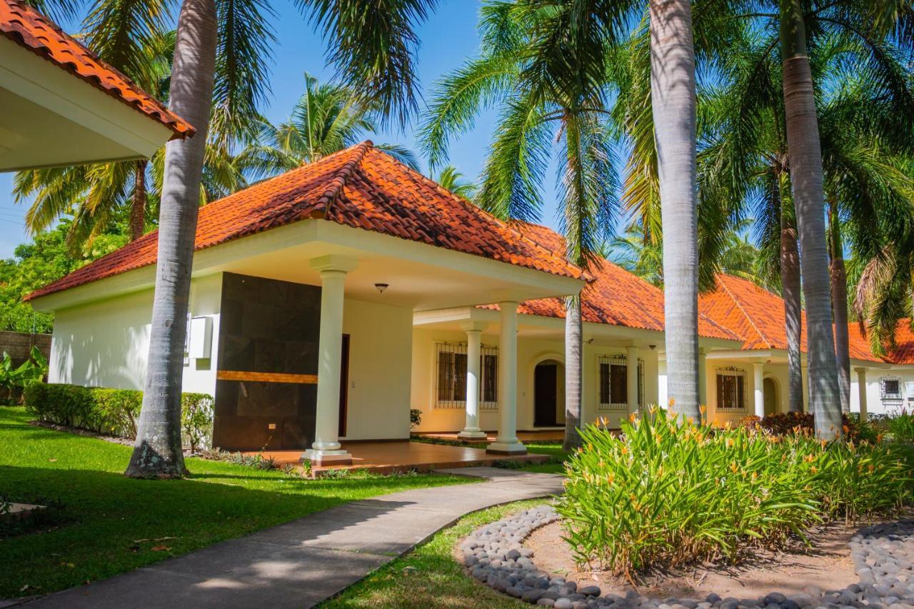 Pato Canales Hotel & Resort San Luis Екстер'єр фото